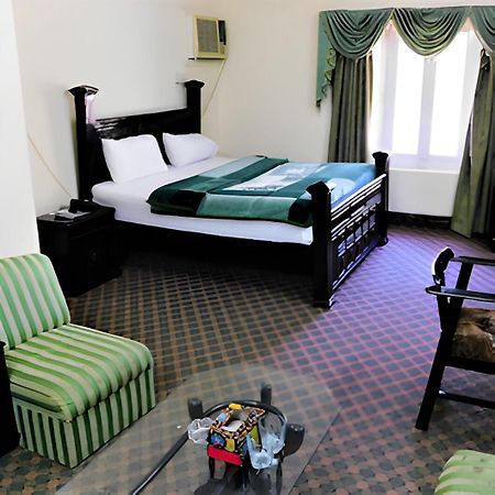 The City Lodge Исламабад Екстериор снимка